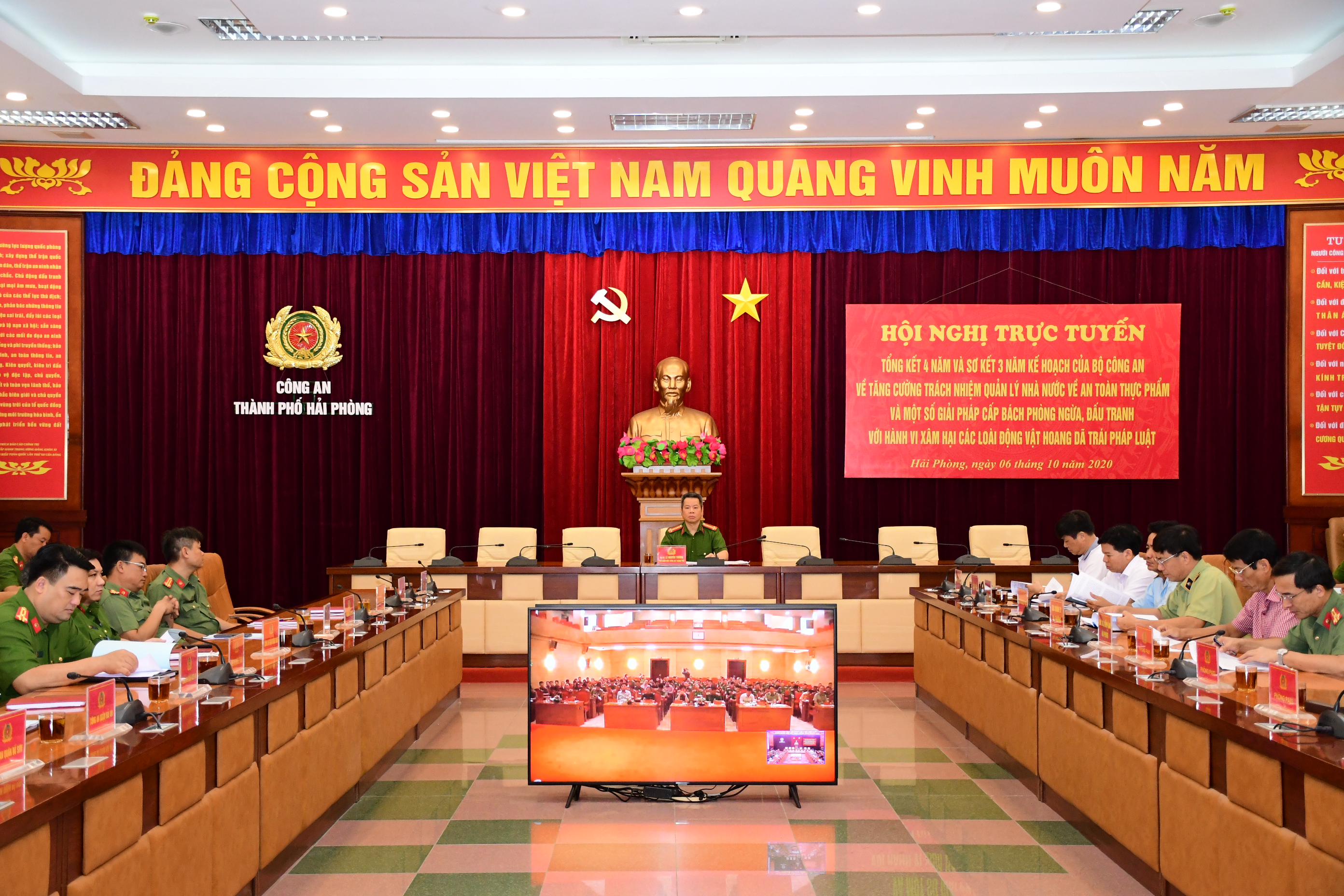 Tổng kết 4 năm và sơ kết 3 năm về tăng cường trách nhiệm quản lý nhà nước về an toàn thực phẩm